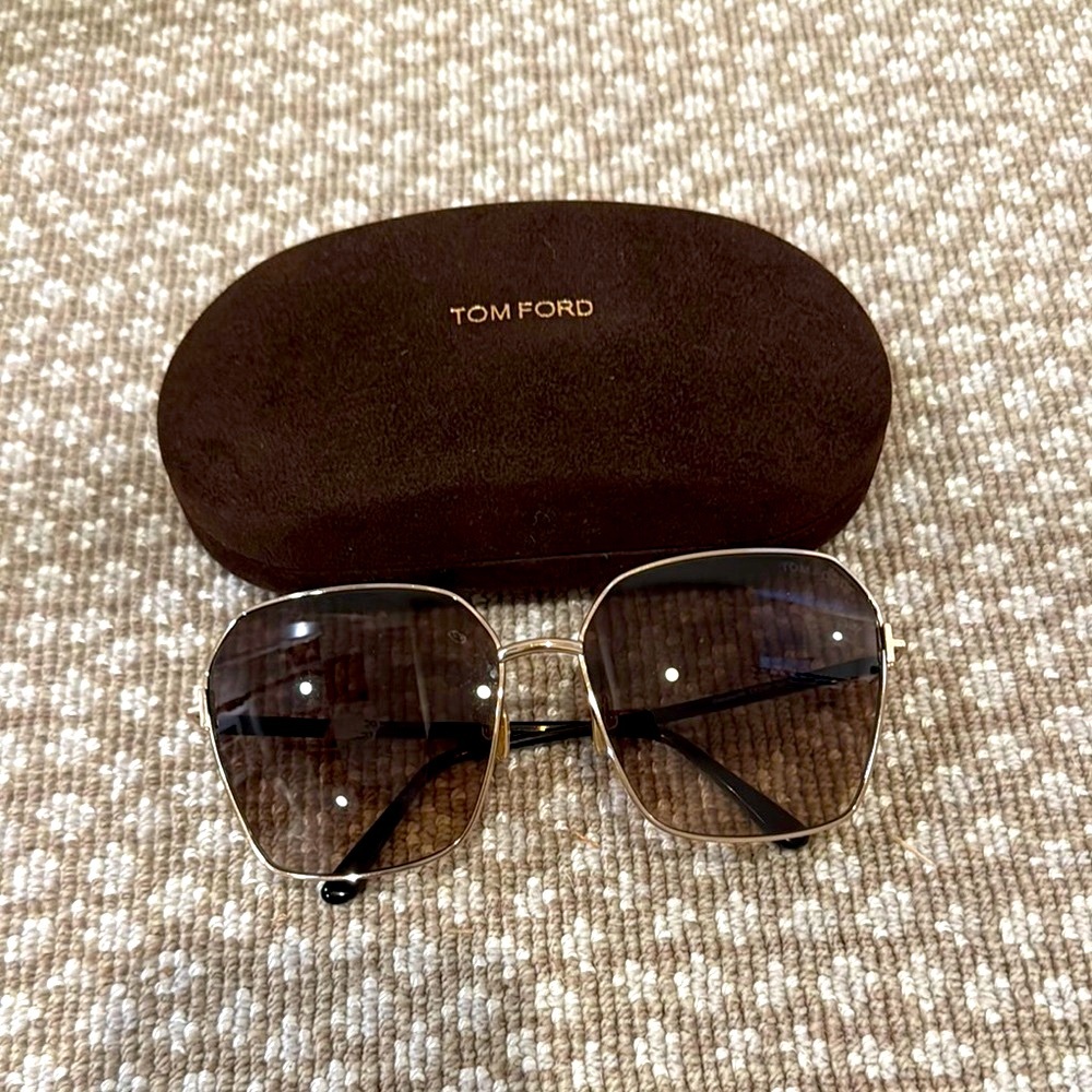 Tom Ford Claudia Gold and Brown Aviator Sunglasses